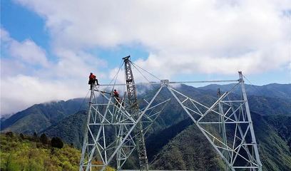 石特牌電力角鋼 領(lǐng)跑國(guó)內(nèi)銷量，鑄就電力工程堅(jiān)實(shí)脊梁